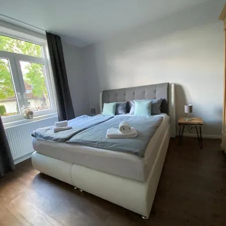 Berglage - Urlaubzuhause Appartement *